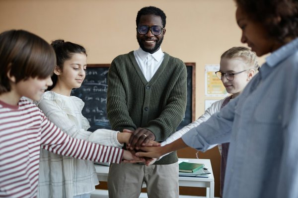 Quels sont les effets des entraînements en simulation de match réel sur la cohésion d'équipe?